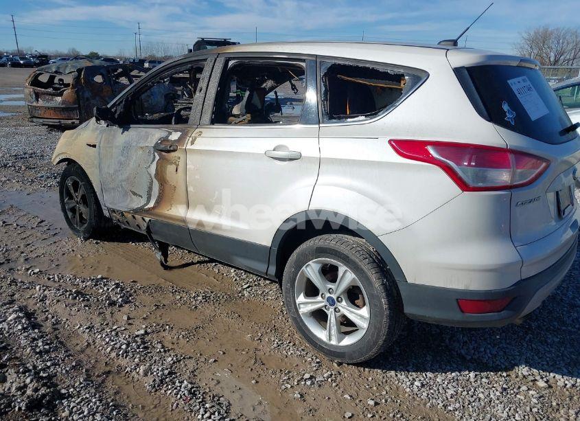 Photo 3 of 2014 Ford Escape SE (VIN 1FMCU9GX9EUB20853)
