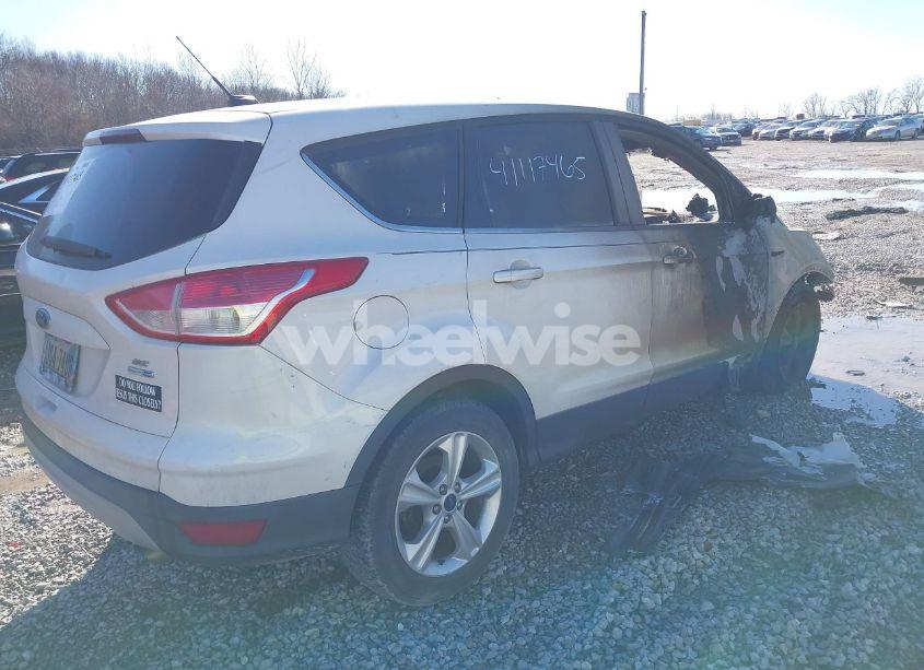 Photo 4 of 2014 Ford Escape SE (VIN 1FMCU9GX9EUB20853)