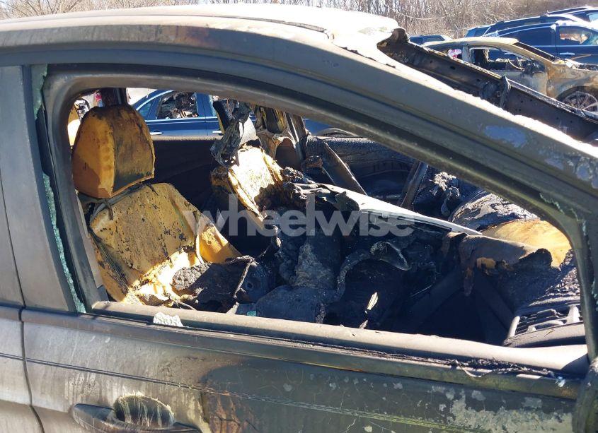 Photo 5 of 2014 Ford Escape SE (VIN 1FMCU9GX9EUB20853)