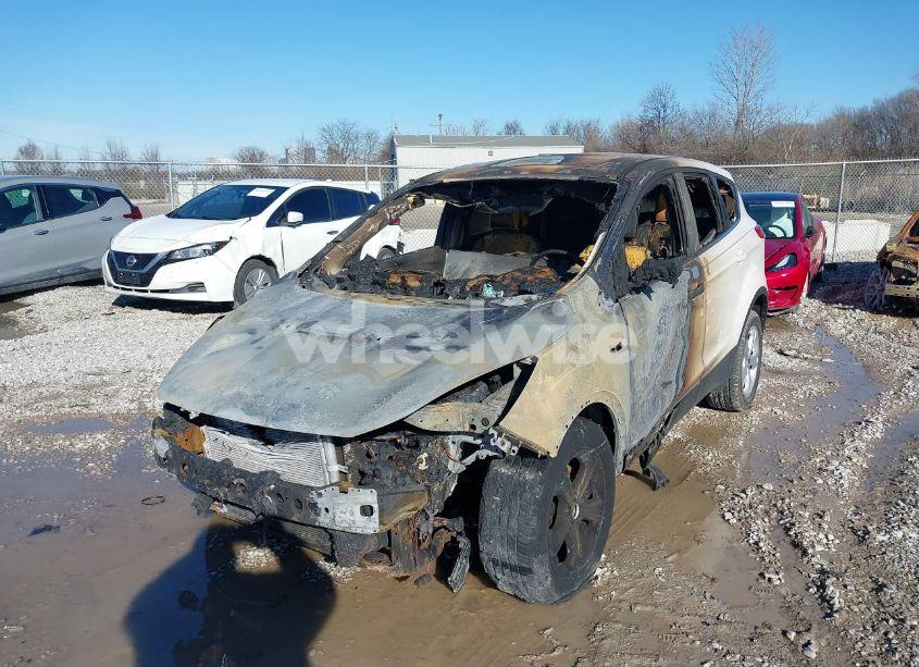 Photo 6 of 2014 Ford Escape SE (VIN 1FMCU9GX9EUB20853)