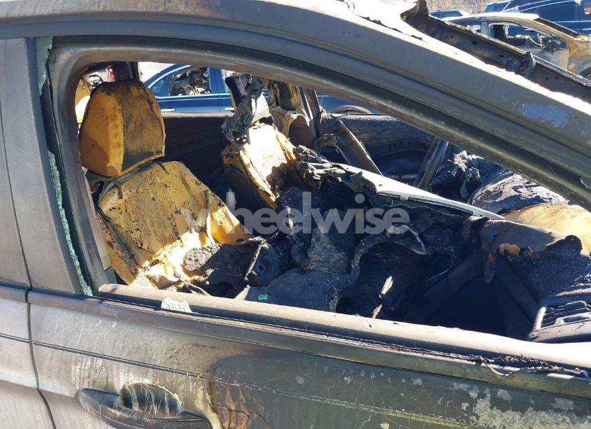 Photo 8 of 2014 Ford Escape SE (VIN 1FMCU9GX9EUB20853)