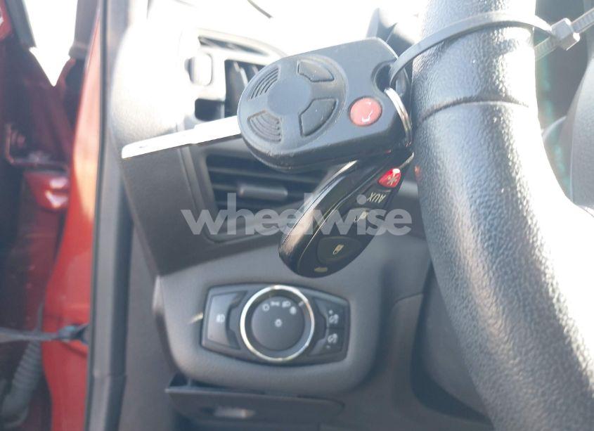 Photo 11 of 2014 Ford Escape SE (VIN 1FMCU9GX9EUB41833)