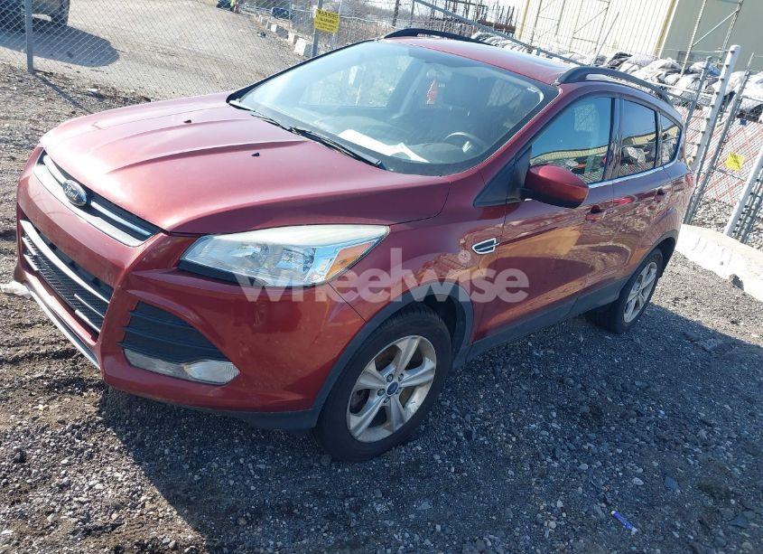 Photo 2 of 2014 Ford Escape SE (VIN 1FMCU9GX9EUB41833)