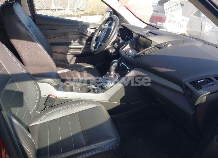 Photo 5 of 2014 Ford Escape SE (VIN 1FMCU9GX9EUB41833)