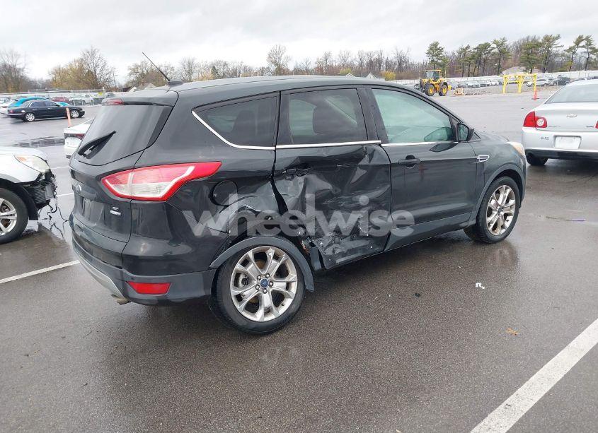 Photo 4 of 2014 Ford Escape SE (VIN 1FMCU9GX9EUC03876)