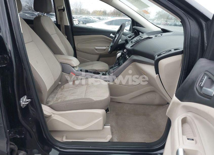 Photo 5 of 2014 Ford Escape SE (VIN 1FMCU9GX9EUC03876)