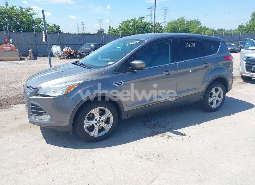 Photo 2 of 2014 Ford Escape SE (VIN 1FMCU9GX9EUC28339)