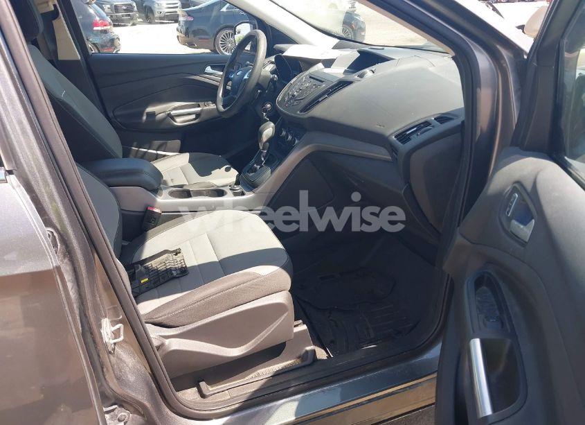 Photo 5 of 2014 Ford Escape SE (VIN 1FMCU9GX9EUC28339)