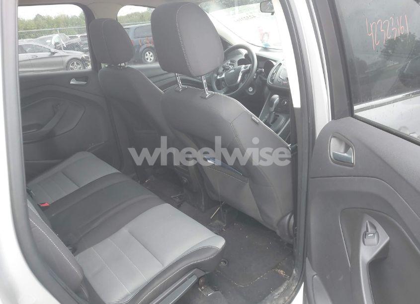 Photo 8 of 2014 Ford Escape SE (VIN 1FMCU9GX9EUC35713)