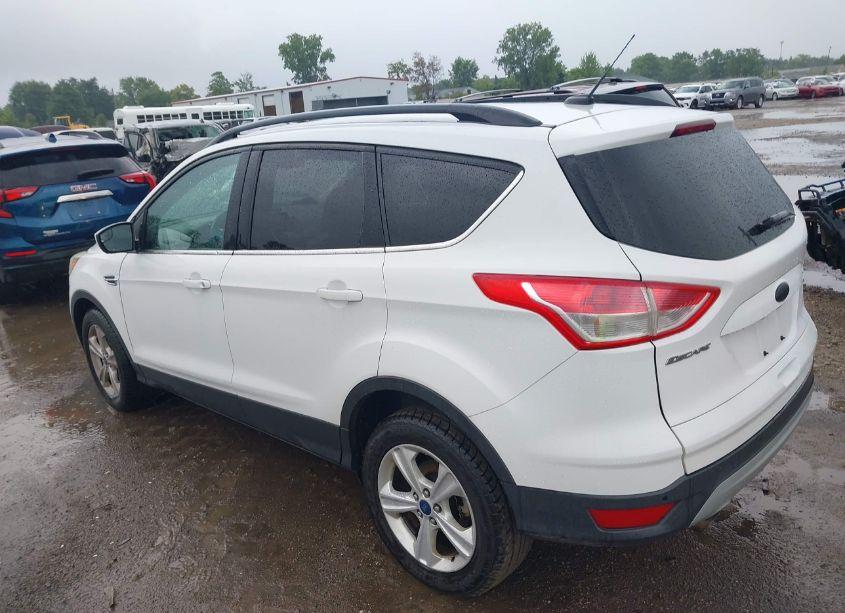 Photo 3 of 2014 Ford Escape SE (VIN 1FMCU9GX9EUD61103)