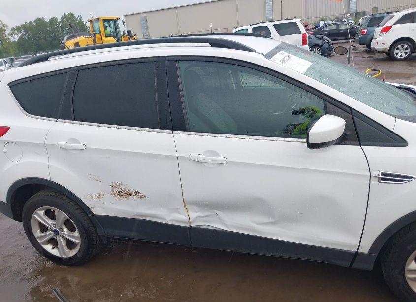 Photo 6 of 2014 Ford Escape SE (VIN 1FMCU9GX9EUD61103)