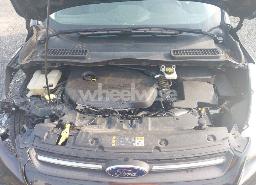 Photo 10 of 2015 Ford Escape SE (VIN 1FMCU9GX9FUA21483)