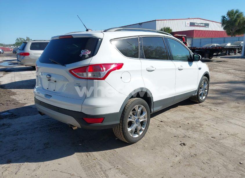 Photo 4 of 2015 Ford Escape SE (VIN 1FMCU9GX9FUA58047)
