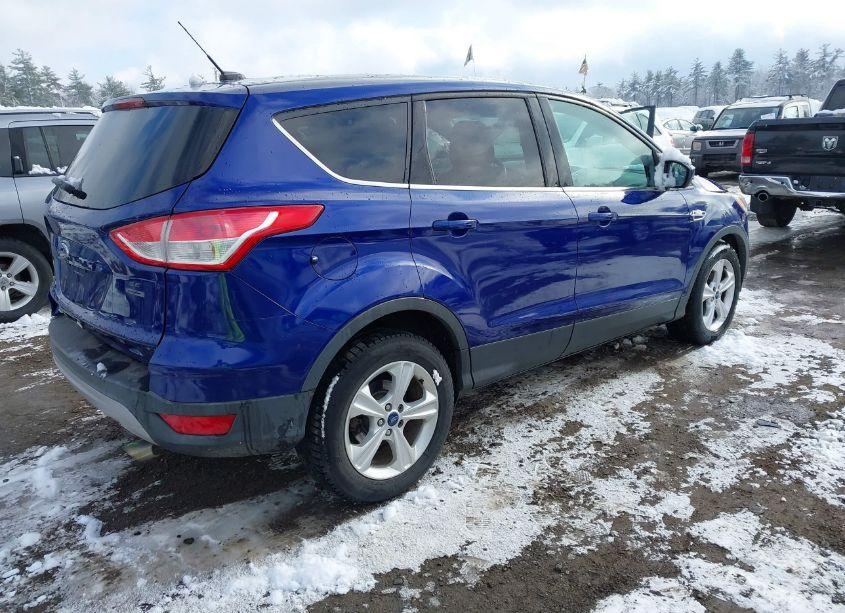 Photo 4 of 2015 Ford Escape SE (VIN 1FMCU9GX9FUB42224)