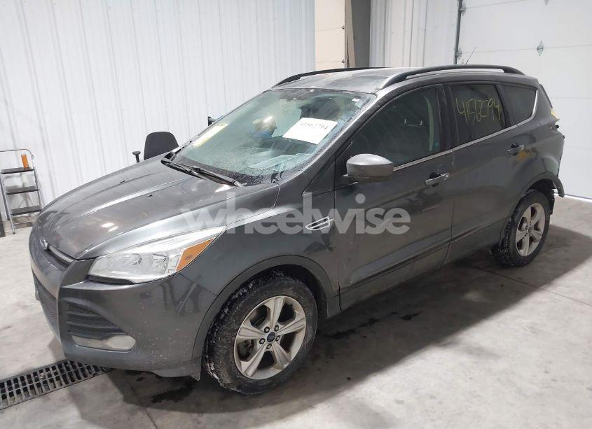 Photo 2 of 2015 Ford Escape SE (VIN 1FMCU9GX9FUB48055)
