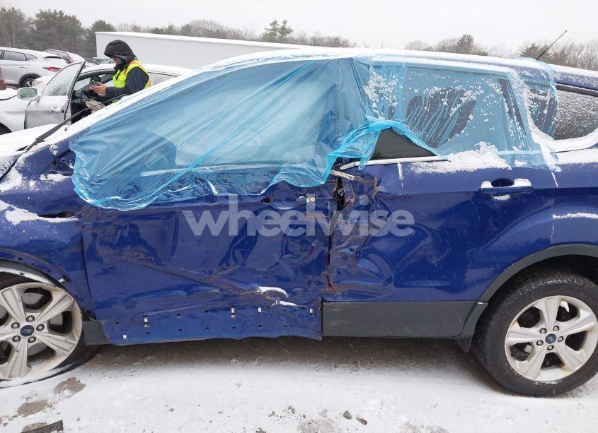 Photo 14 of 2015 Ford Escape SE (VIN 1FMCU9GX9FUB86384)