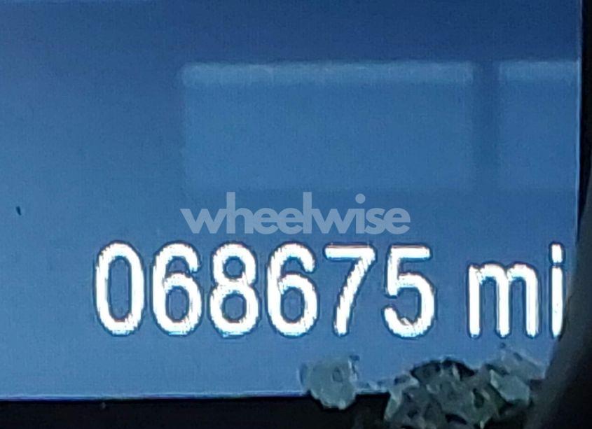 Photo 15 of 2015 Ford Escape SE (VIN 1FMCU9GX9FUB86384)
