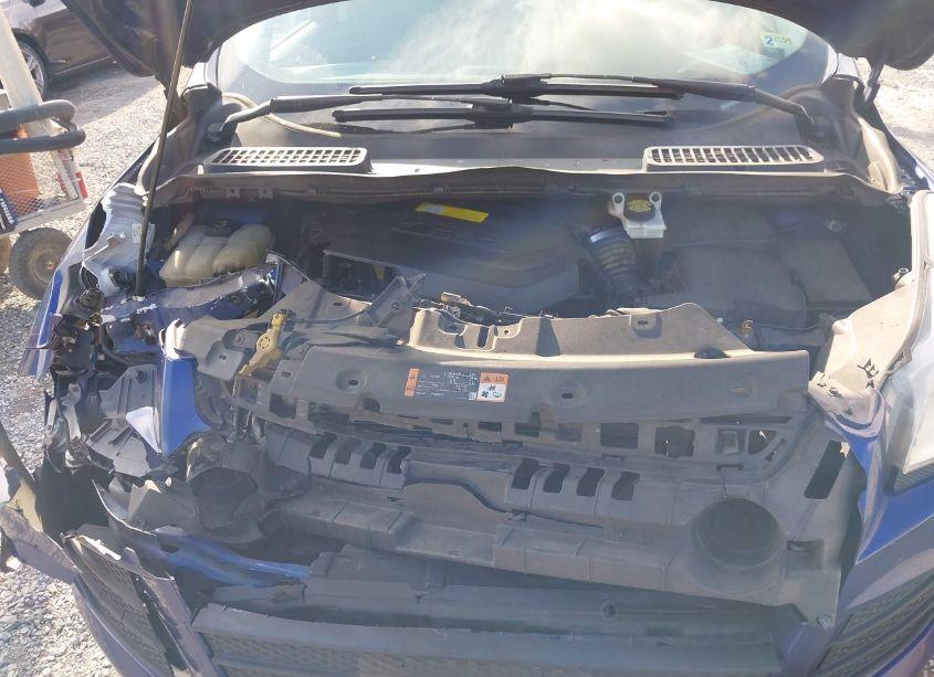 Photo 10 of 2015 Ford Escape SE (VIN 1FMCU9GX9FUC30786)