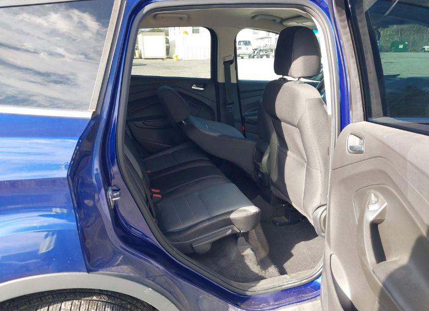 Photo 8 of 2015 Ford Escape SE (VIN 1FMCU9GX9FUC30786)