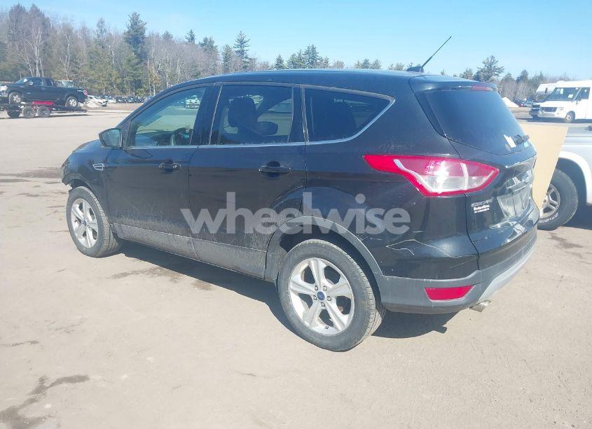 Photo 3 of 2015 Ford Escape SE (VIN 1FMCU9GX9FUC53954)