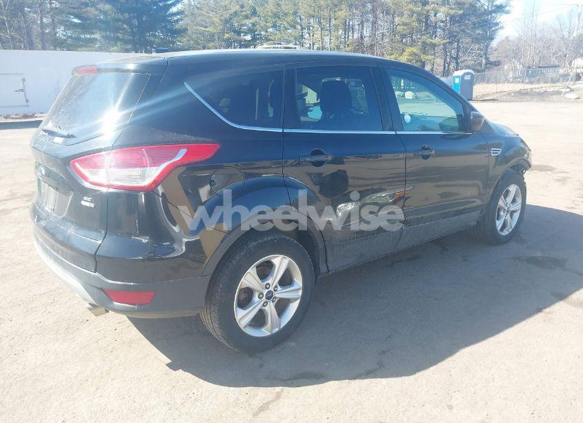 Photo 4 of 2015 Ford Escape SE (VIN 1FMCU9GX9FUC53954)