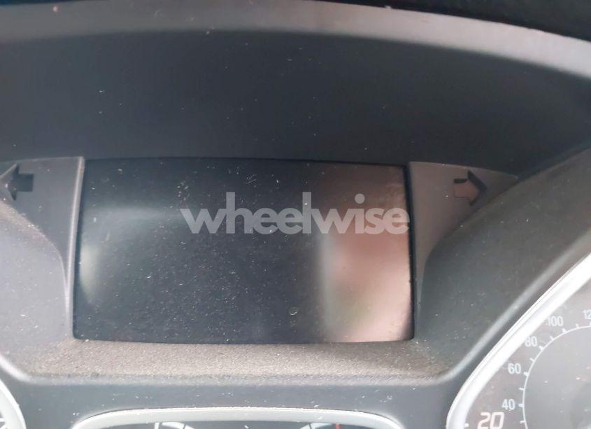 Photo 15 of 2016 Ford Escape SE (VIN 1FMCU9GX9GUA62830)