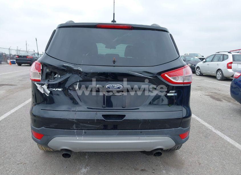 Photo 16 of 2016 Ford Escape SE (VIN 1FMCU9GX9GUA62830)