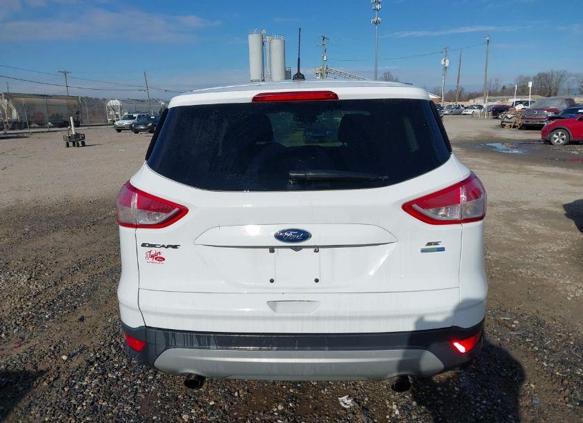 Photo 16 of 2016 Ford Escape SE (VIN 1FMCU9GX9GUA75190)