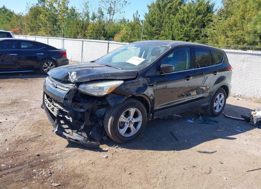 Photo 2 of 2016 Ford Escape SE (VIN 1FMCU9GX9GUA94922)