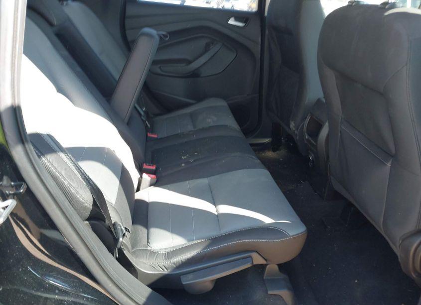 Photo 8 of 2016 Ford Escape SE (VIN 1FMCU9GX9GUA94922)