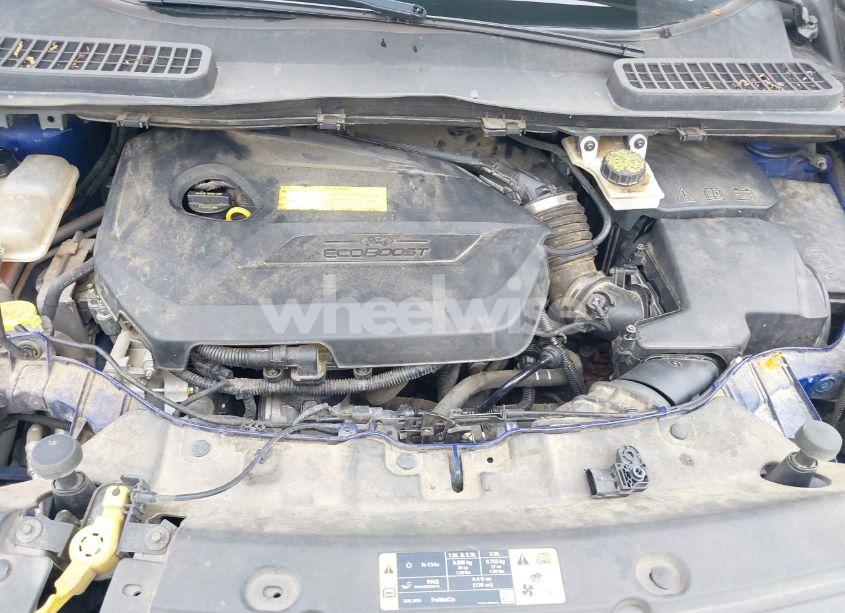 Photo 10 of 2016 Ford Escape SE (VIN 1FMCU9GX9GUB75094)