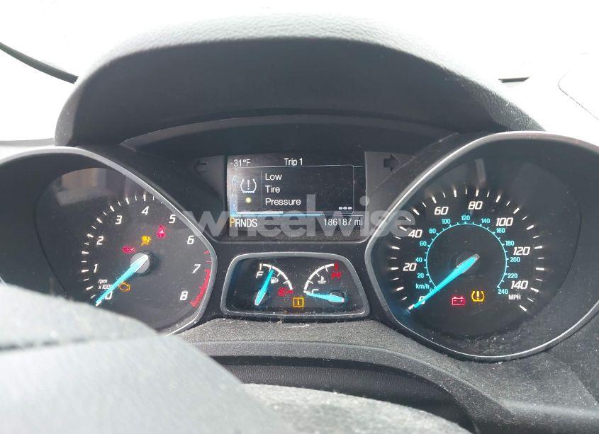 Photo 7 of 2016 Ford Escape SE (VIN 1FMCU9GX9GUB91960)