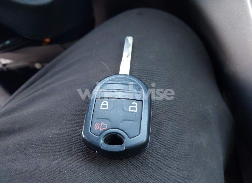 Photo 11 of 2016 Ford Escape SE (VIN 1FMCU9GX9GUC17103)