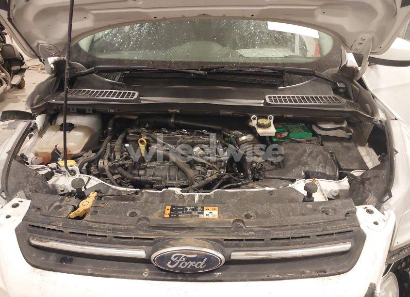 Photo 10 of 2016 Ford Escape SE (VIN 1FMCU9GX9GUC69153)