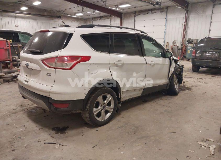 Photo 4 of 2016 Ford Escape SE (VIN 1FMCU9GX9GUC69153)