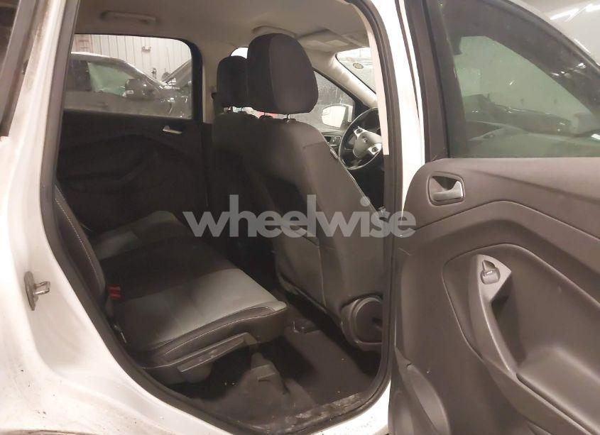 Photo 8 of 2016 Ford Escape SE (VIN 1FMCU9GX9GUC69153)