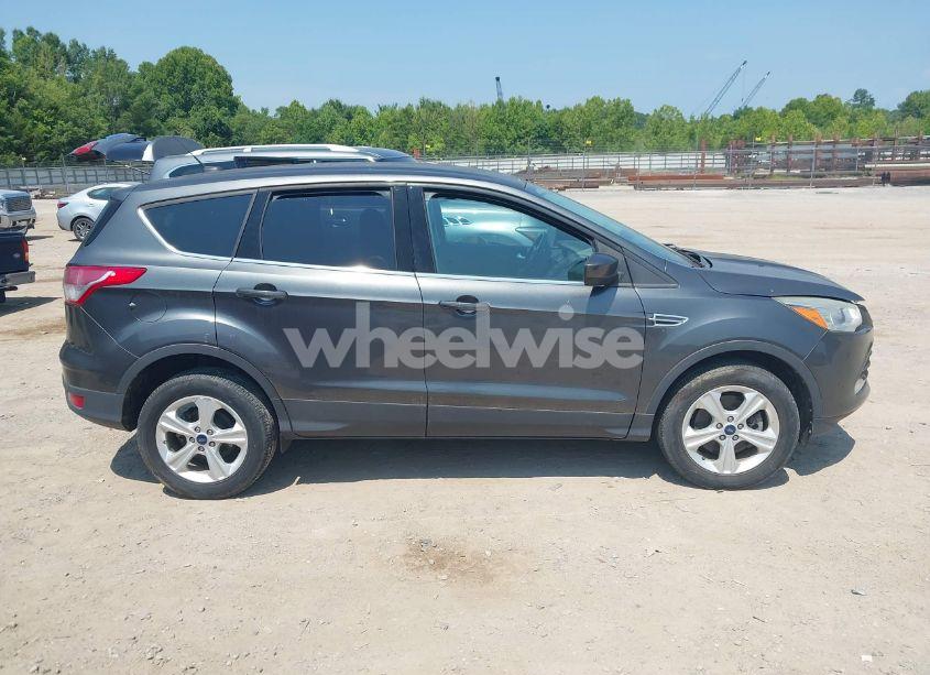 Photo 13 of 2016 Ford Escape SE (VIN 1FMCU9GX9GUC73400)