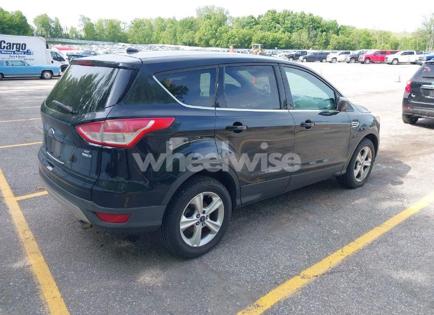 Photo 4 of 2013 Ford Escape SE (VIN 1FMCU9GXXDUD58418)