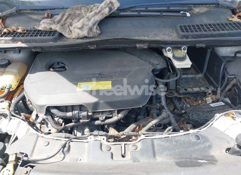 Photo 10 of 2013 Ford Escape SE (VIN 1FMCU9GXXDUD63179)