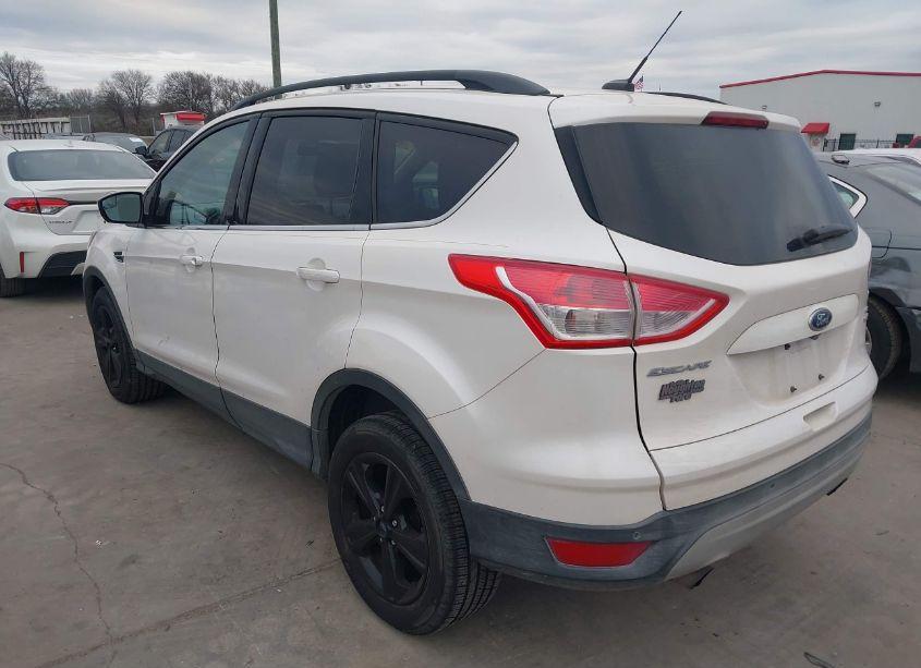 Photo 3 of 2014 Ford Escape SE (VIN 1FMCU9GXXEUB43557)