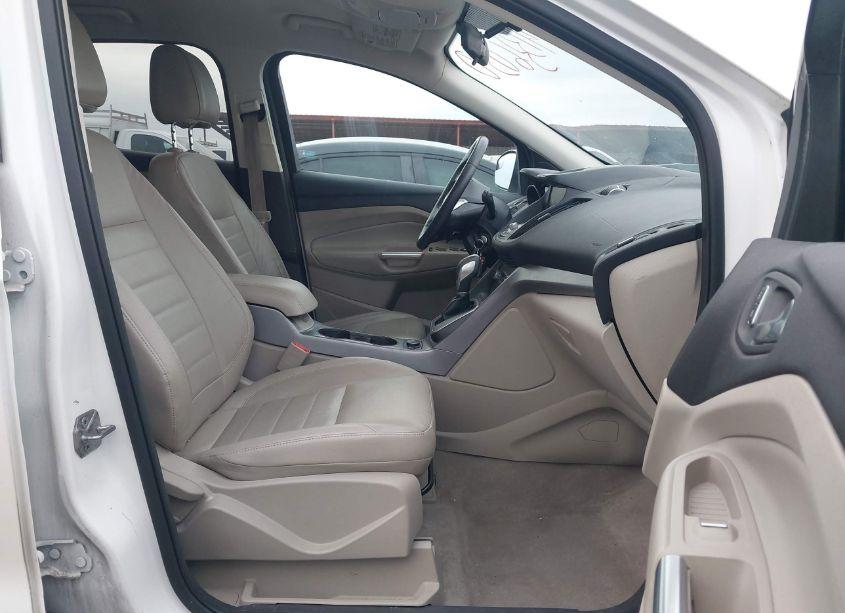 Photo 5 of 2014 Ford Escape SE (VIN 1FMCU9GXXEUB43557)