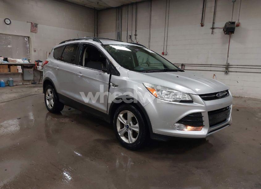2014 Ford Escape SE (VIN 1FMCU9GXXEUC65903) main photo