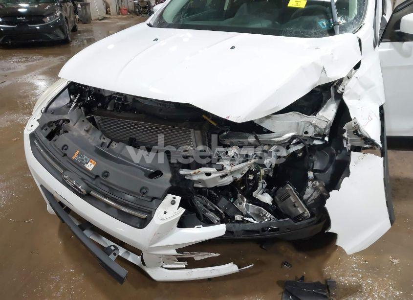 Photo 6 of 2014 Ford Escape SE (VIN 1FMCU9GXXEUD56833)