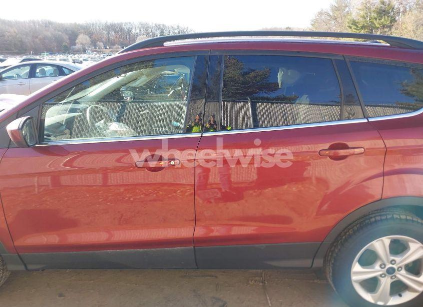 Photo 15 of 2014 Ford Escape SE (VIN 1FMCU9GXXEUD58338)