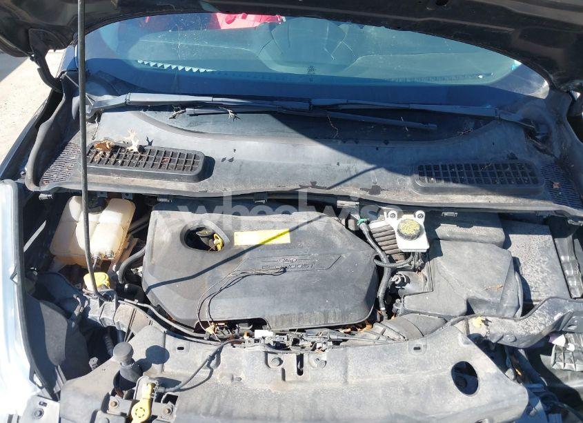 Photo 10 of 2015 Ford Escape SE (VIN 1FMCU9GXXFUB01598)