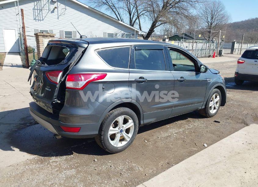 Photo 4 of 2015 Ford Escape SE (VIN 1FMCU9GXXFUB01598)