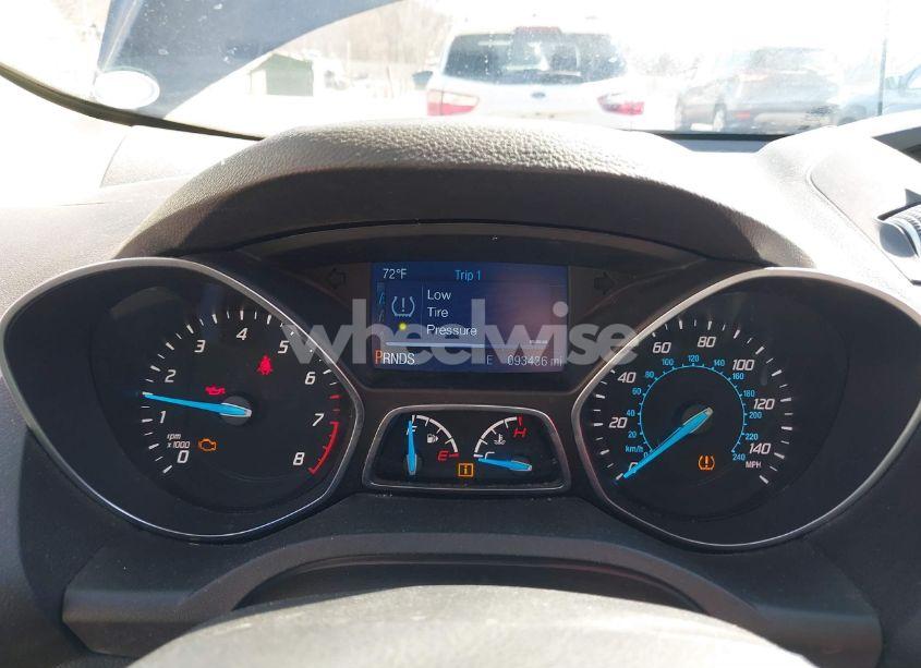 Photo 7 of 2015 Ford Escape SE (VIN 1FMCU9GXXFUB01598)