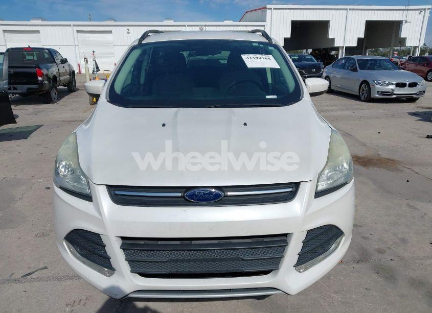 Photo 12 of 2015 Ford Escape SE (VIN 1FMCU9GXXFUB60599)