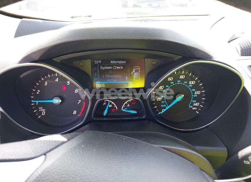 Photo 7 of 2015 Ford Escape SE (VIN 1FMCU9GXXFUB60599)