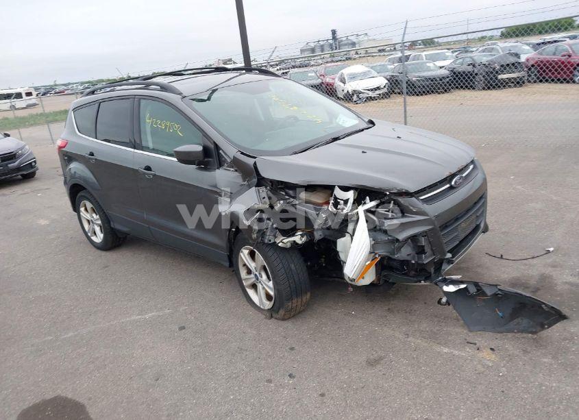 2015 Ford Escape SE (VIN 1FMCU9GXXFUC43210) main photo